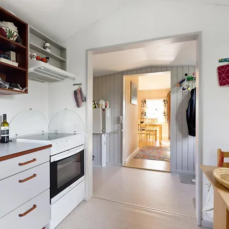 Cozy At Tuse Naes In Feriehus