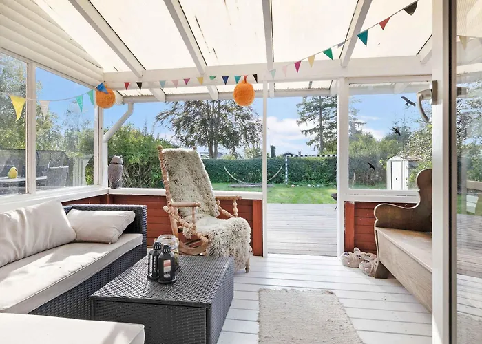 Vakantiehuis Cozy At Tuse Naes In